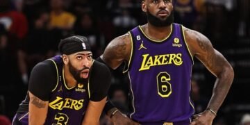 BREAKING: Lakers, Anthony Davis have agreed on an extension