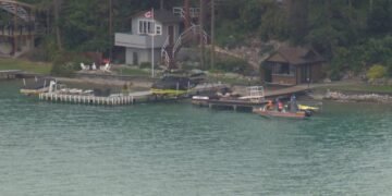 Calls to make swimming lessons more available in Quebec after deadly year on water – Montreal