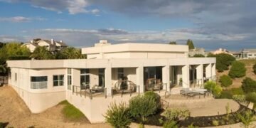 Clippers’ Brian Shaw, Wife Chef Nikki List Oakland Mansion $7.9M