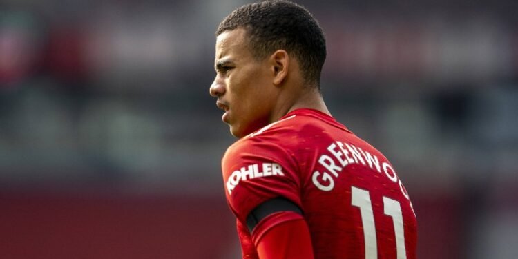 Erik Ten Hag backs Mason Mount to be able to play different role