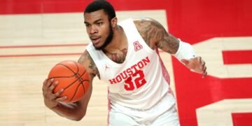 Former Houston Cougars basketball star Reggie Chaney dies at 23