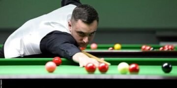 Haydon Pinhey: Snooker player determined to make World Snooker Tour