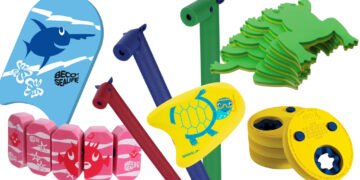 Ideas To Make Your Child Fall in Love with Swimming | Blog | Simply Swim