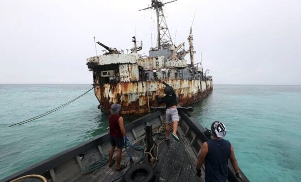 Identify ‘traitor,’ lawmaker urges House