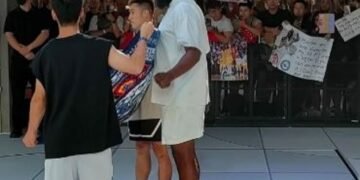 James Harden refuses to sign 76ers jersey at Adidas event China