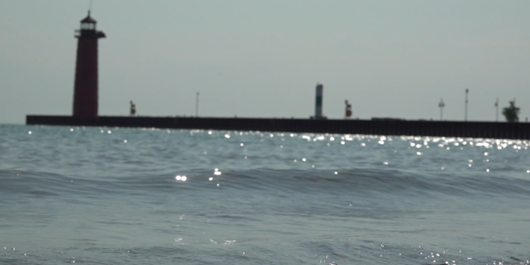 Kenosha police stress dangers of swimming amid Beach Hazard Statement