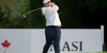 Late burst of birdies gives Khang 1-shot lead at CPKC Women’s Open