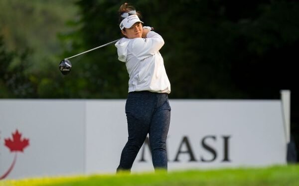 Late burst of birdies gives Khang 1-shot lead at CPKC Women’s Open
