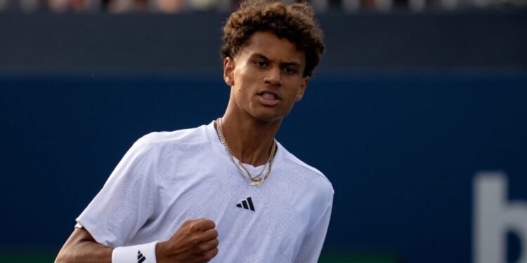 Ryan Peniston crowned champion of the Winnipeg National Bank Challenger