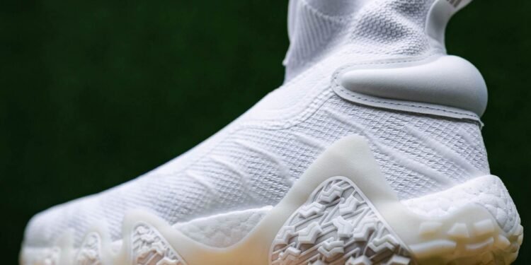 The Best Spikeless Shoes of 2023 Have Gone Laceless