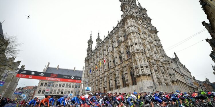 Tour of Leuven LIVE