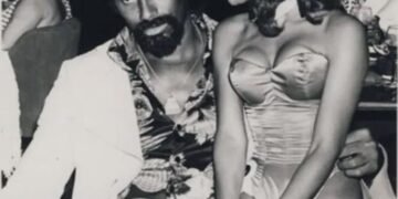 Wilt Chamberlain’s Disco Suit Up For Auction, Bids Start At $20K