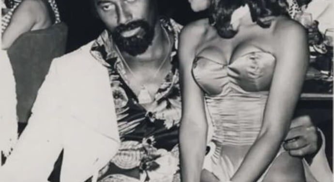 Wilt Chamberlain’s Disco Suit Up For Auction, Bids Start At $20K