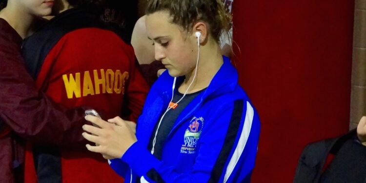 10 Activities to Help Pass the Time Between Events