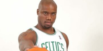 Brandon Hunter, ex-NBA player and Withrow High School grad, dead at 42