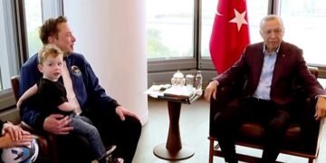 Elon Musk woos world leaders, courting controversy