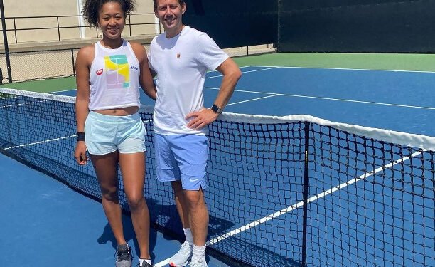 Fissette Stops Coaching Zheng Qinwen to Reunite with Naomi Osaka