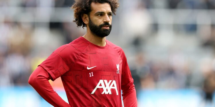 Manchester City keeping tabs on Chelsea defender