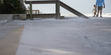No swimming advisory lifted for Collier County beaches