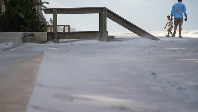 No swimming advisory lifted for Collier County beaches