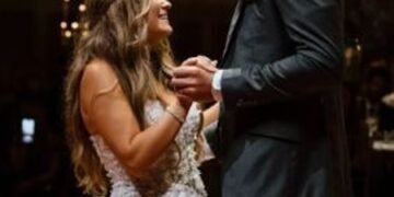 Pelicans’ Cody Zeller marries singer Leanna Crawford in Nashville