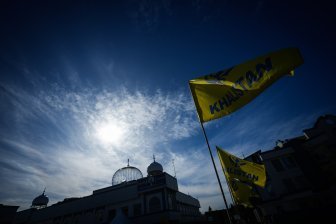 Person killed after getting out of broken down vehicle on Ontario highway