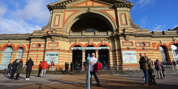 Race to the Masters 2024 | Six to Go