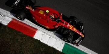 Sainz explains F1 rear tyre woes in Italian GP after losing to Red Bull duo