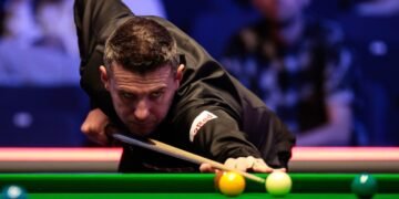 Selby Through After Cruel Blow For Gilbert