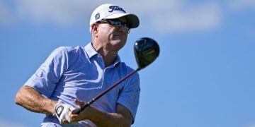 Steve Flesch ties career-low with 62, wins Champions event