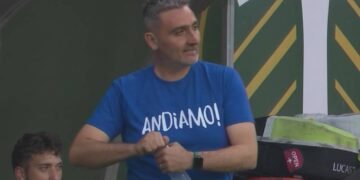 Vancouver Whitecaps sign Canadian midfielder from national team