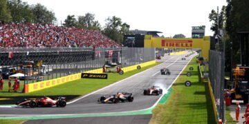 Verstappen breaks consecutive wins record with Monza triumph
