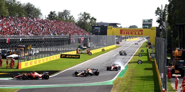 Verstappen breaks consecutive wins record with Monza triumph
