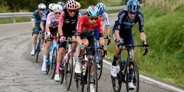 Vuelta Espana stage 16 live: Long breakaway battle on short, sharp stage
