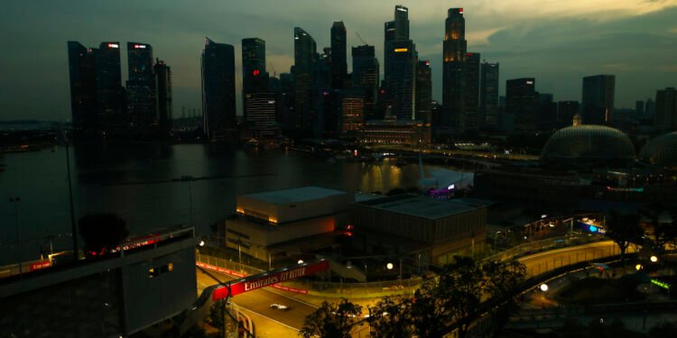 Wolff cautiously optimistic about Mercedes’ Singapore prospects