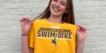 Wyoming Opens 2024 Recruiting with Verbal Commitments from Avery True and Macey Hansen