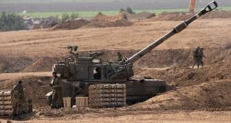 Air Canada pilots protest against route cuts in Calgary – Calgary