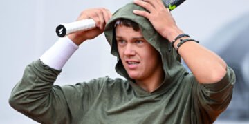 Boris Becker employs unorthodox move to help Holger Rune