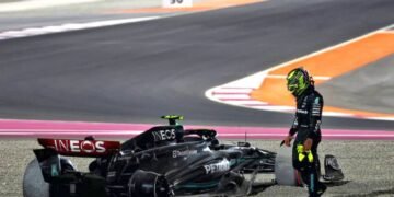 FIA to take second look at Hamilton's Qatar 'track walk'