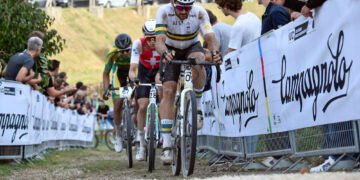 Last minute bike flurry to get Nathan Haas on UCI Gravel Worlds start line