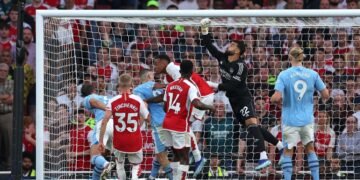 Mikel Arteta backs David Raya