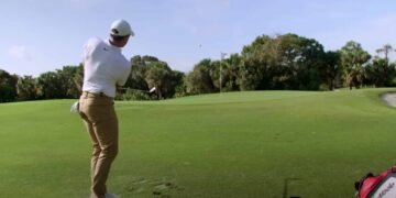 Rory McIlroy shows how to ‘check and release’ your wedge shots