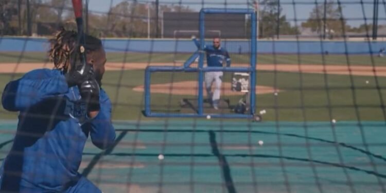 Suzuki scores in OT, Canadiens rally to beat Leafs