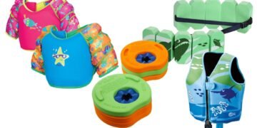 The Surprising Benefits Of Swimming With Young Children | Blog | Simpl