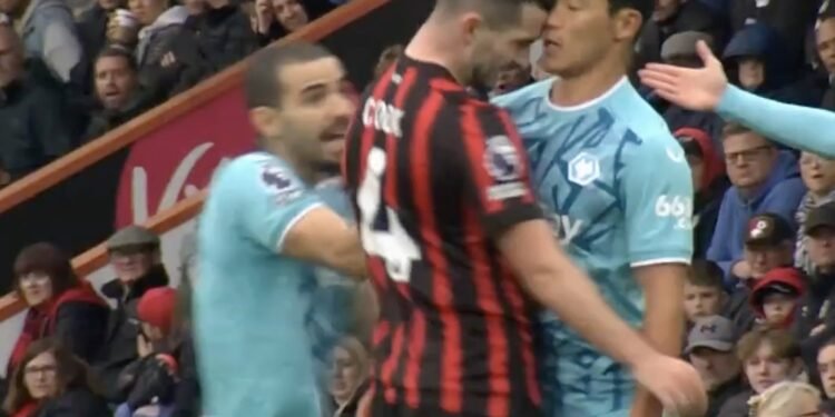 Video: Bournemouth’s Lewis Cook sent off for headbutting Hwang Hee-Chan