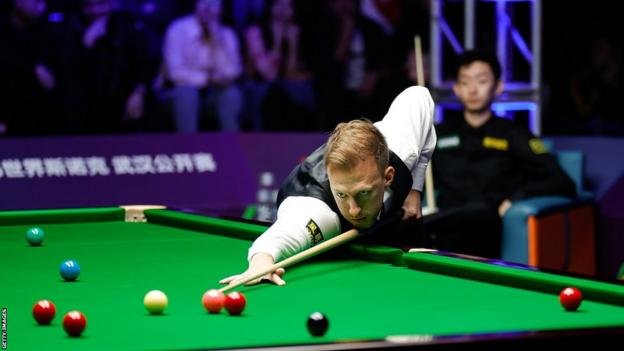 Wuhan Open: Judd Trump to face Ali Carter in final
