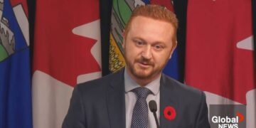 Alberta politicians could have final say in public health emergency if bill passes