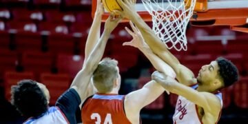 Bradley women’s basketball coach suspended for nonconference season