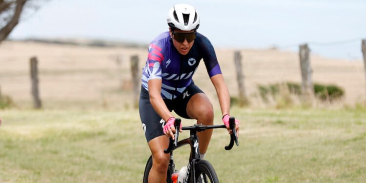 Dirty Warrny: Raynolds wins tight battle with Sherwell, solo sortie pays off for Cutler