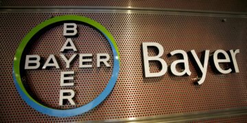 Exclusive: Bayer holds call with bond investors after raft of bad news